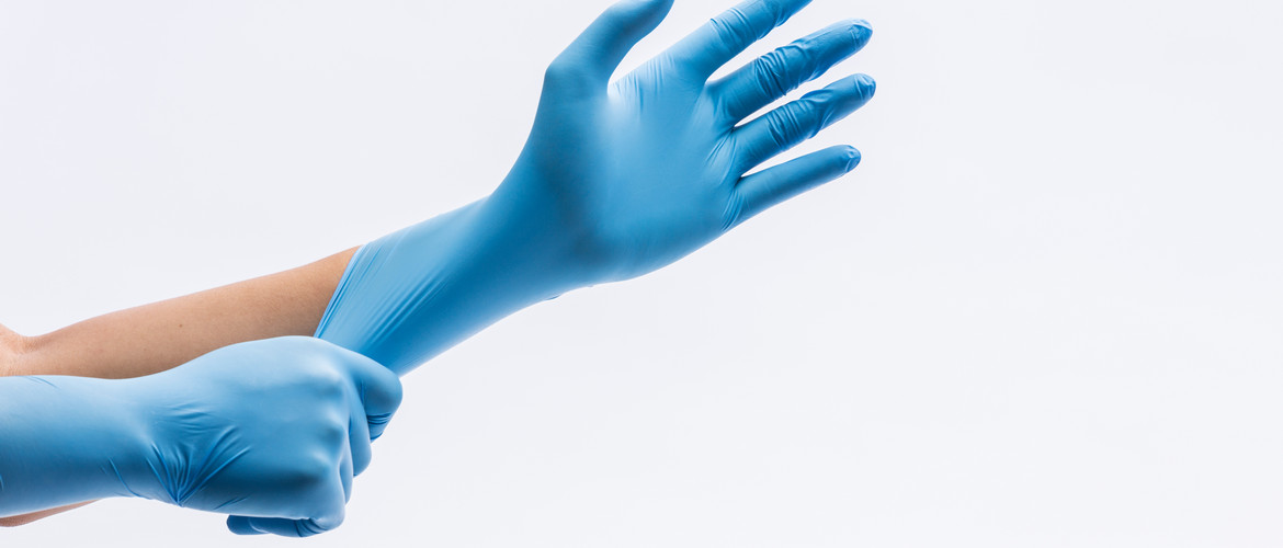 Надевание медицинских перчаток